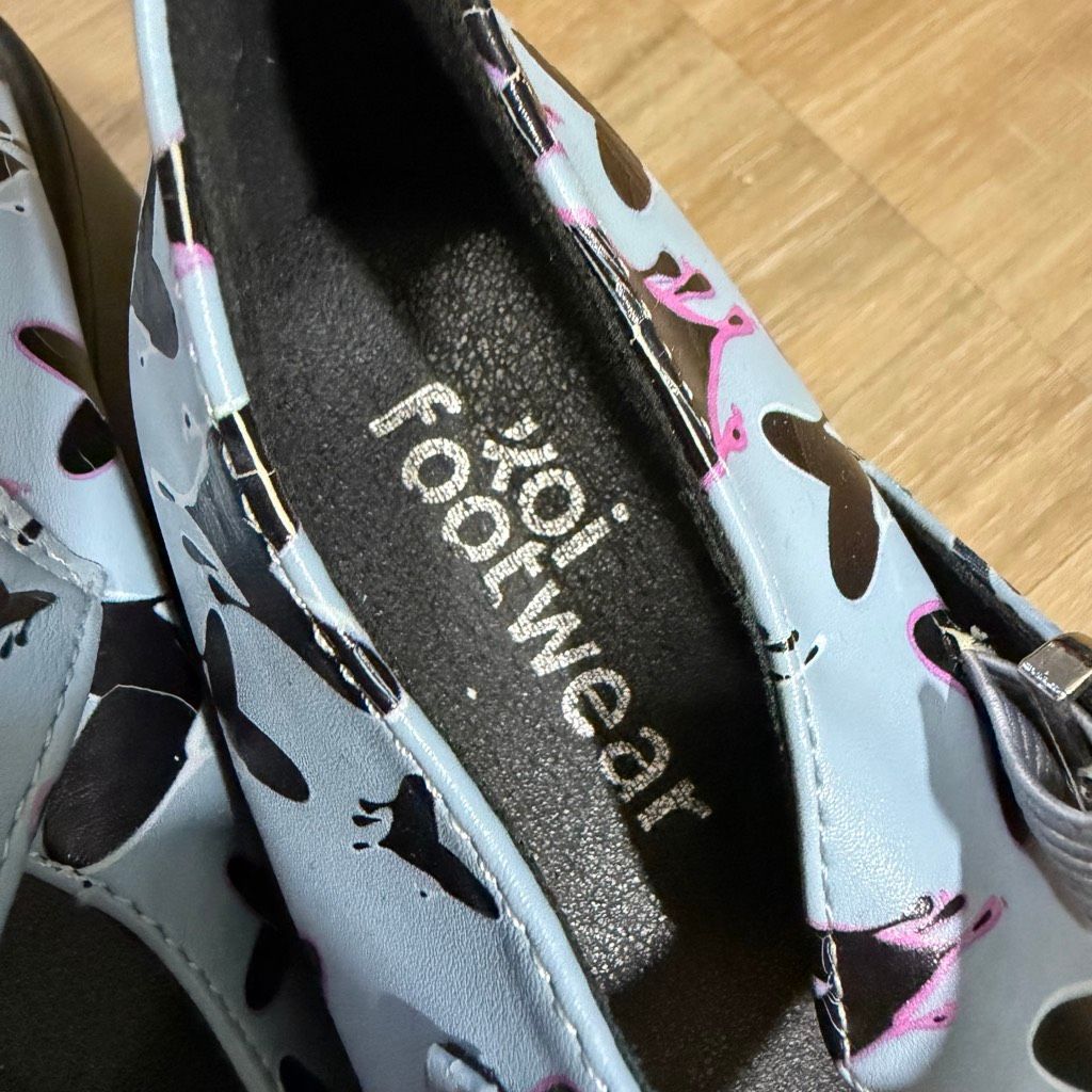 Koi Footwear Chunky Mary Jane Platform Shoes Sz 6 Blue Pink Alt Pink Pastel Goth — image 3 of 7